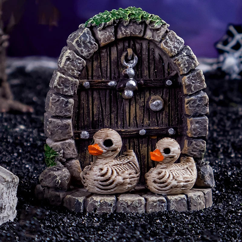 HOT! 5PCS Mini Ducks Skeleton Halloween Decorations Resin Scary Duck Miniatures Home Decorative Figurines Micro Landscape