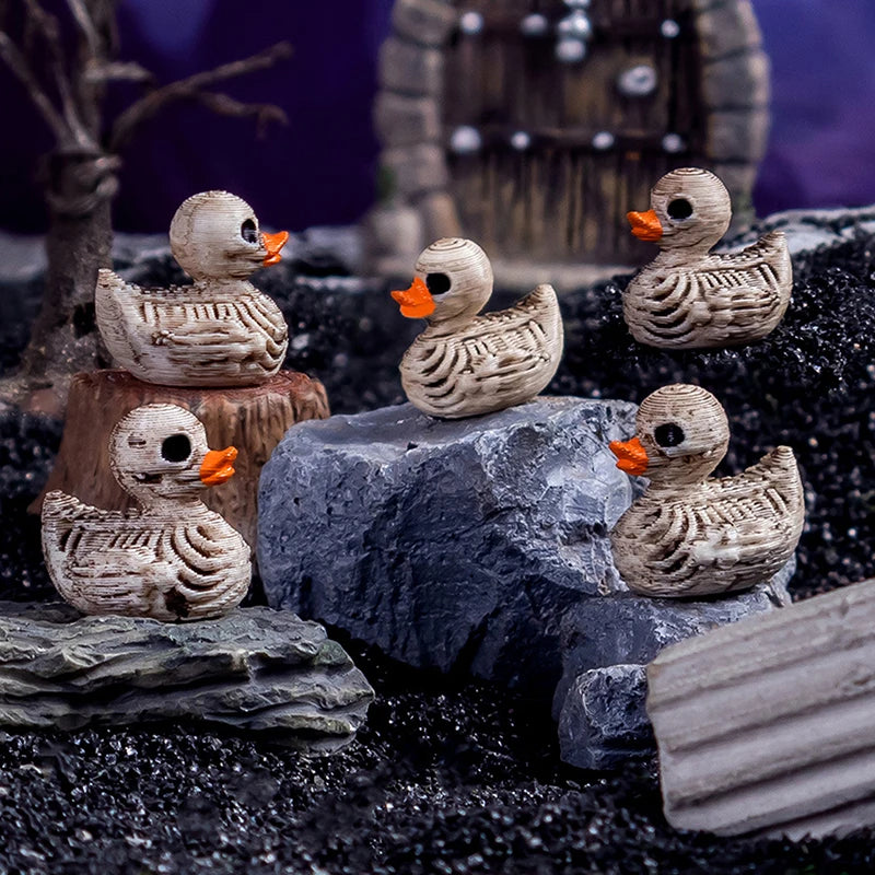 HOT! 5PCS Mini Ducks Skeleton Halloween Decorations Resin Scary Duck Miniatures Home Decorative Figurines Micro Landscape