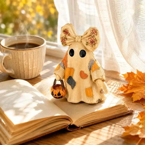 1 Piece of Vintage Patchwork Witch Hat Ghost Resin Ornament, with Pumpkin Lantern Basket, Floral Bow Statue, Rustic Autumn Gothic Style Halloween Home Decoration, Suitable for Fireplace Mantel, Shelves, Desks, Bookshelves, Di